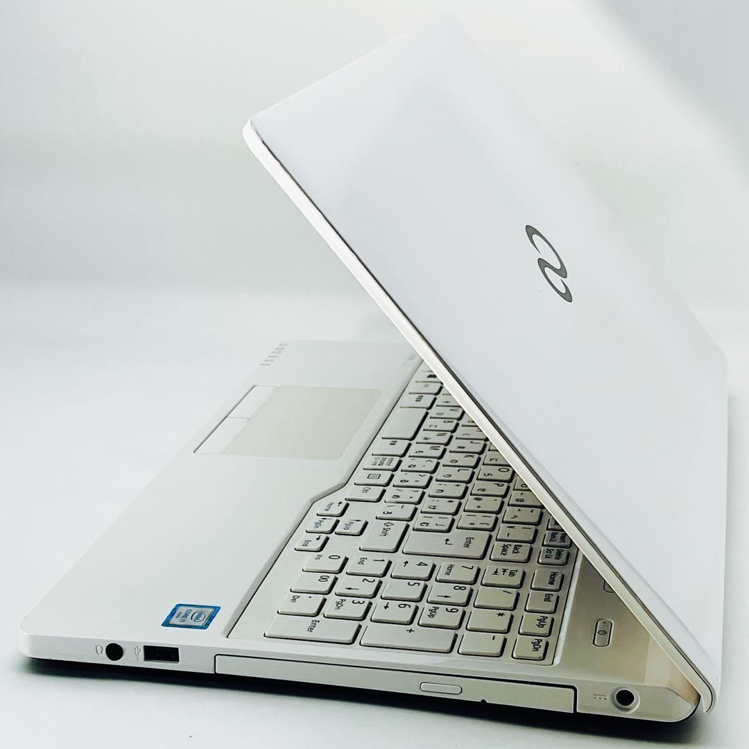 Core i7 16GB ノートパソコン Windows11 オフィス付き 富士通 LIFEBOOK