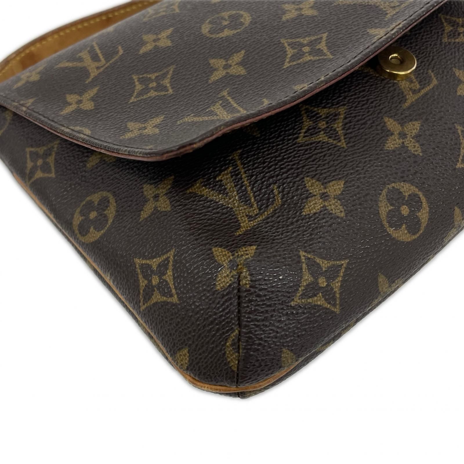 LOUIS VUITTON ルイ・ヴィトン ミュゼット・タンゴ ショートショルダー