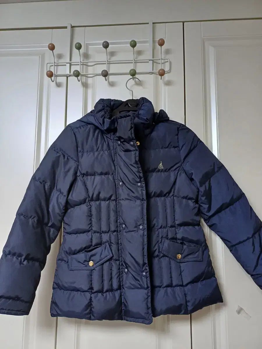 女の子児童 ビーンポールグースダウン ガチョウファー軽量 ハーフダウン 145サイズ