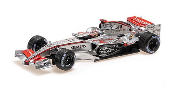 新品 MINICHAMPS 1/18 マクラーレン メルセデス MP4/21 キミ