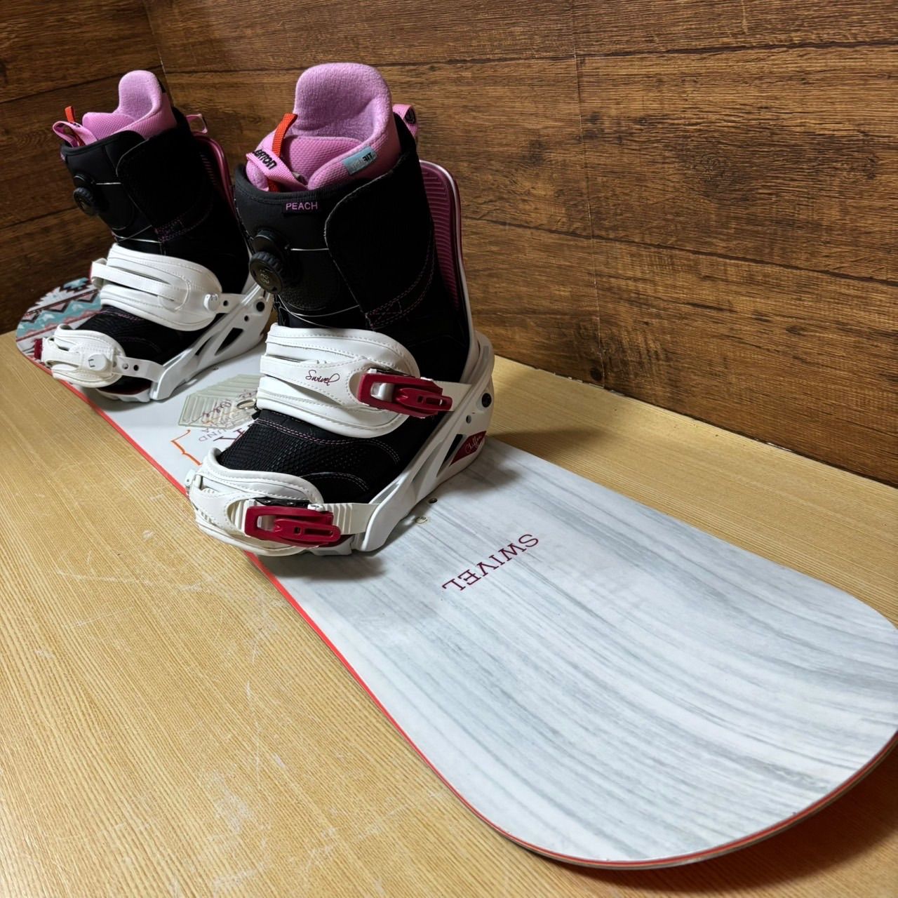 【リーシュコード付き‼️】スウィベル Swivel スノーボード バインディング 美品 SWIVEL スウィベル BURTON バートン レディーススノーボード 5点