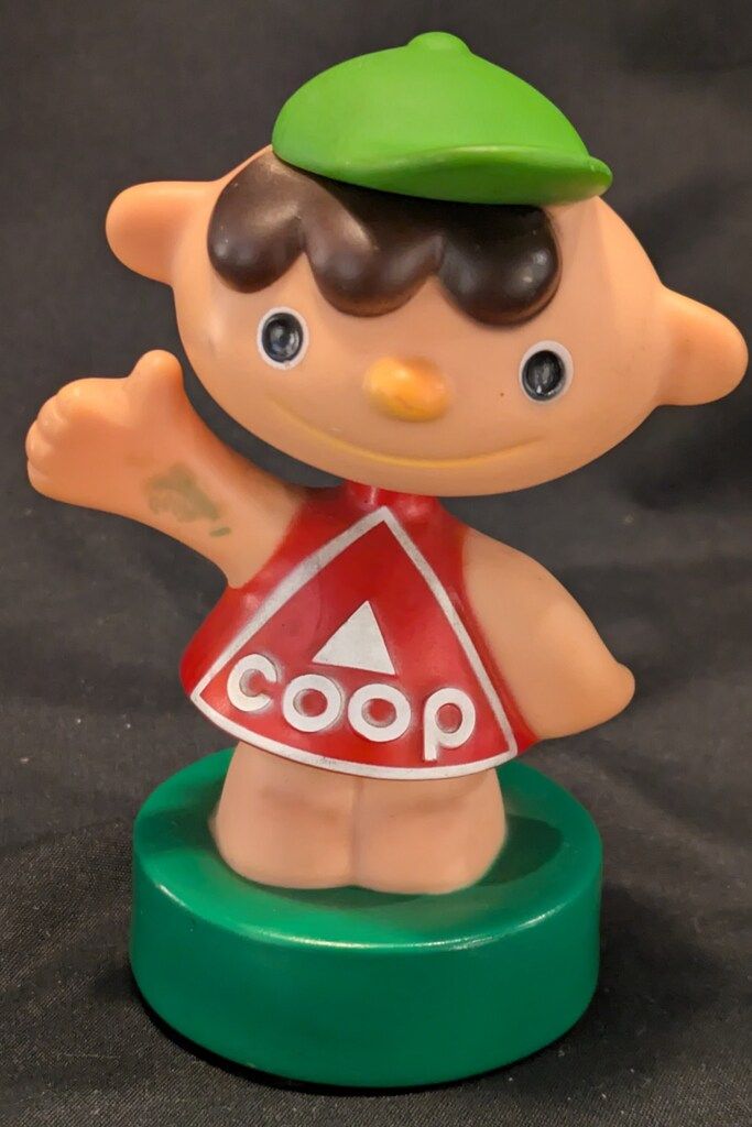 COOP 貯金箱 コープくん 110mm - メルカリ