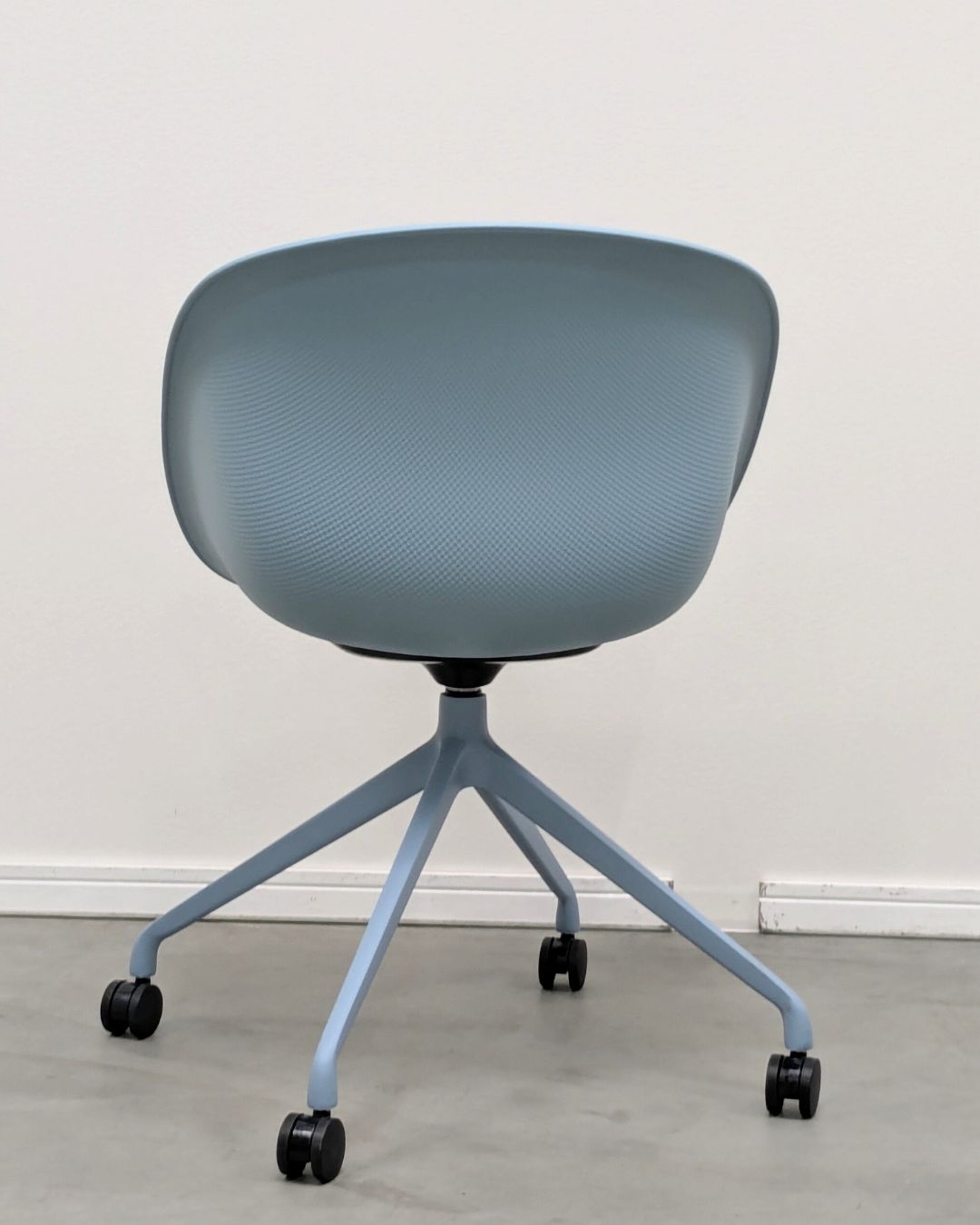 シリーズ ペールアクア