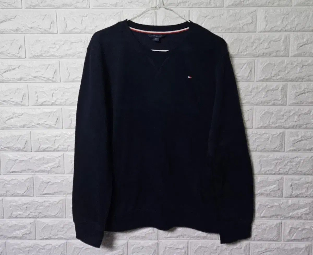 全国無料，本物保証 Tommy Hilfiger トミーヒルフィガー スウェットシャツ 出品 トレーナー・スウェット