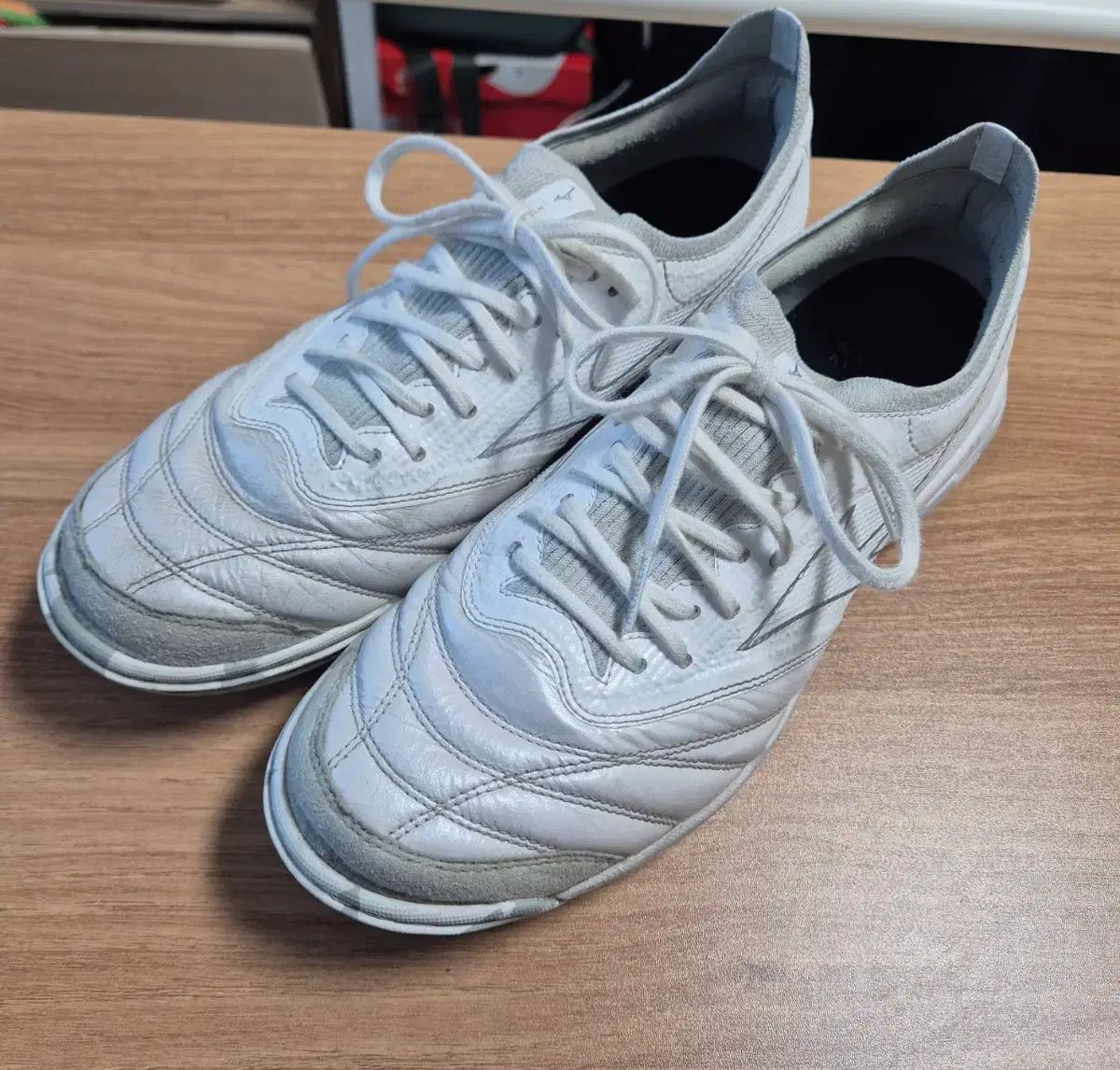 ミズノ モレリア NEO ジャパン ベータ 265 mm tf