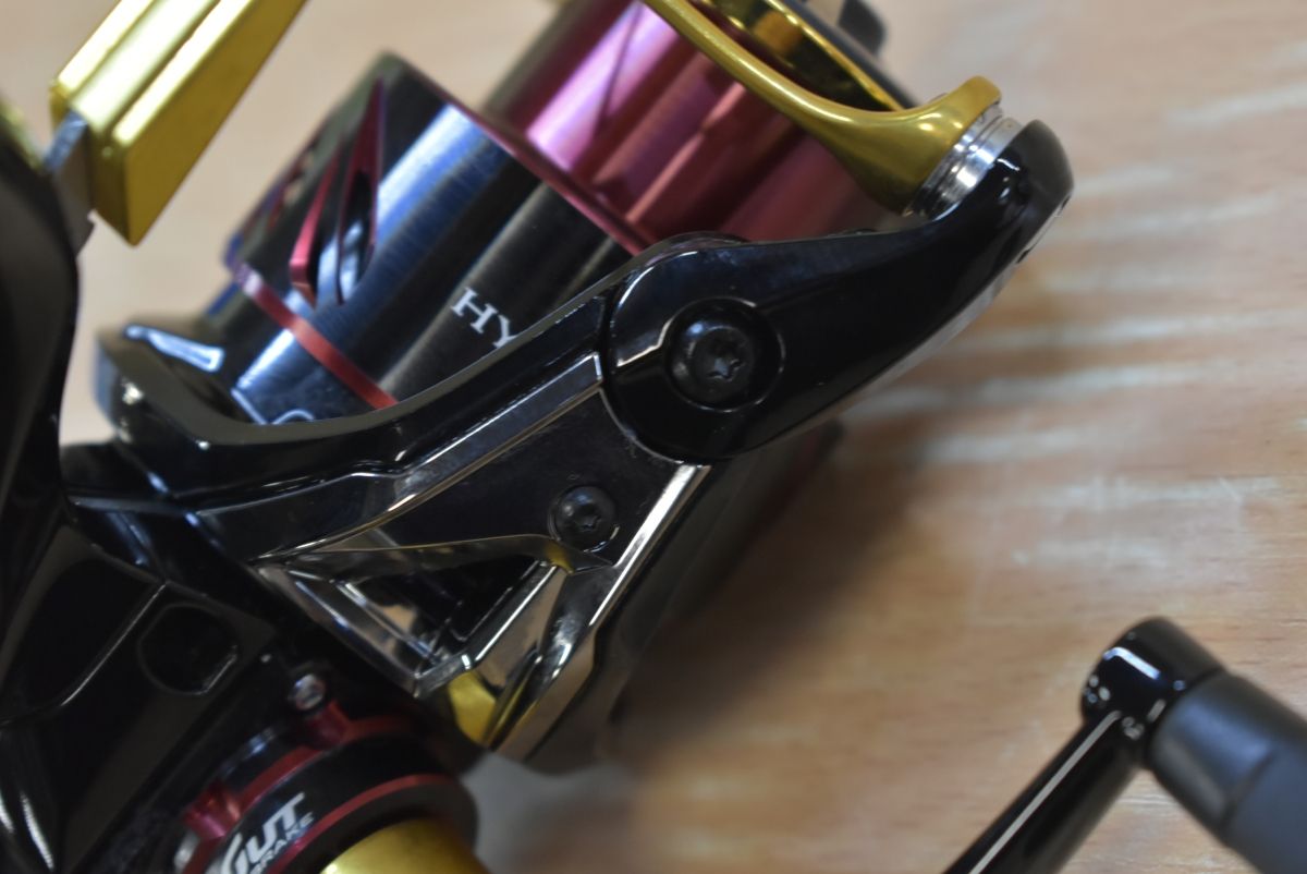 シマノ 17BB-Xハイパーフォース C3000DXXG S スピニングリール SHIMANO