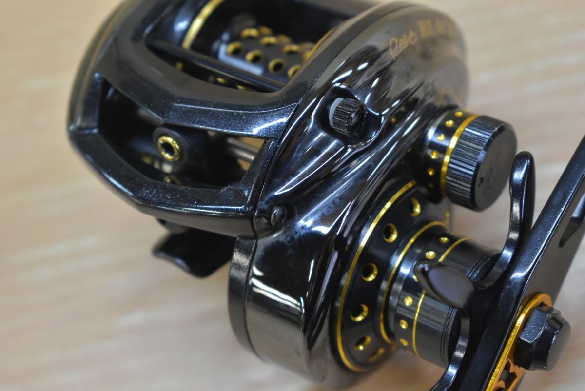 フィッシング Abu Garcia REVO BLACK 9 L ベイトリール 左巻き 美品