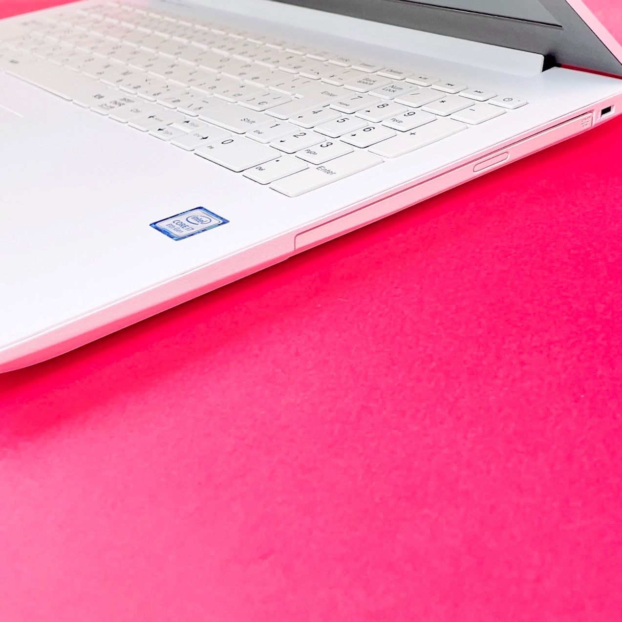 お得クーポン有‼️】売り切れ続出✨️第8世代Corei7✨️薄型ノート