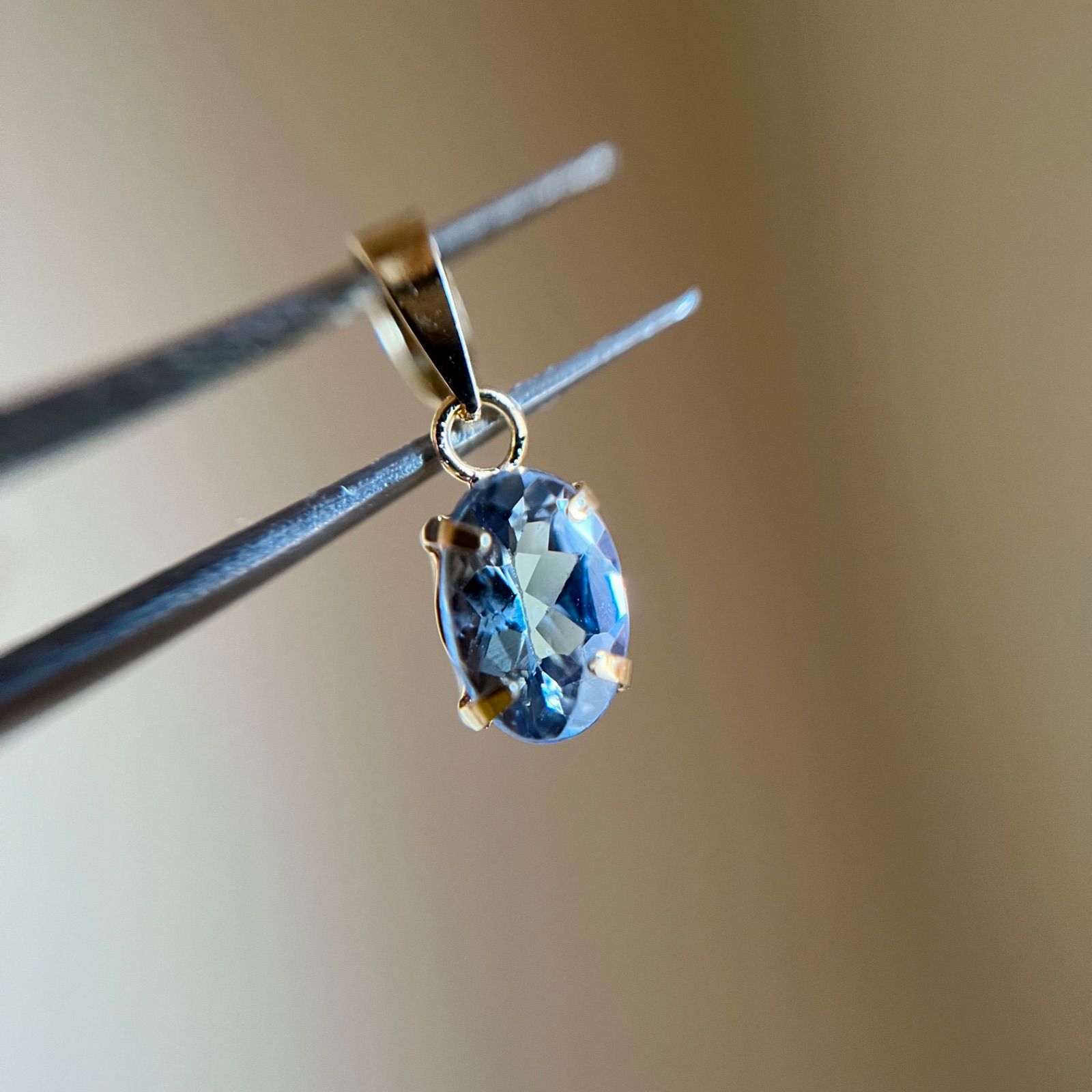 K18 天然石タンザナイト oval ペンダントトップ 18金イエローゴールド