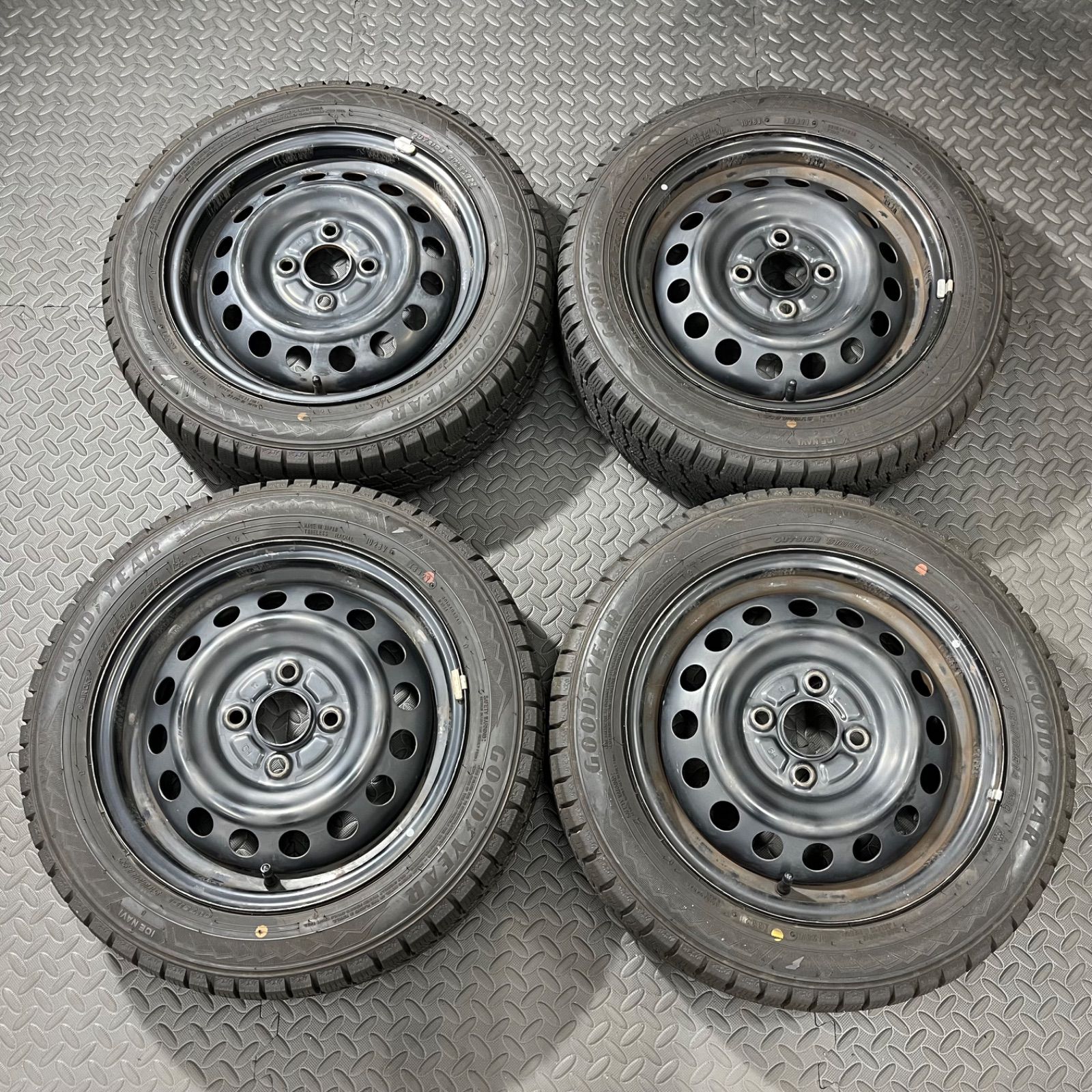 21年製 155 65 R 14 グッドイヤー アイスナビ8 日産 デイズ デイズルークス スタッドレスタイヤ 1277 Y