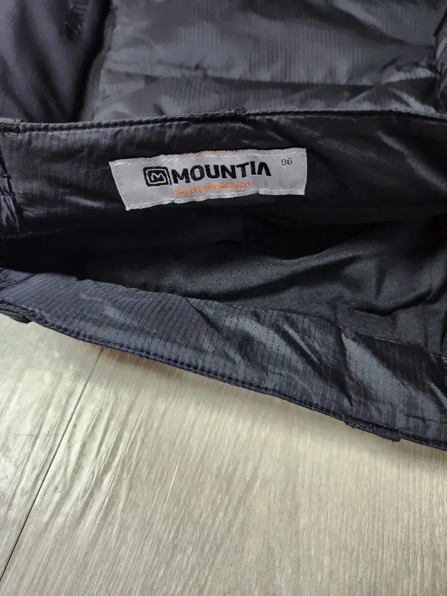  MOUNTIA メンズ 防風ダウンジャケット 86 34 その他 アウター