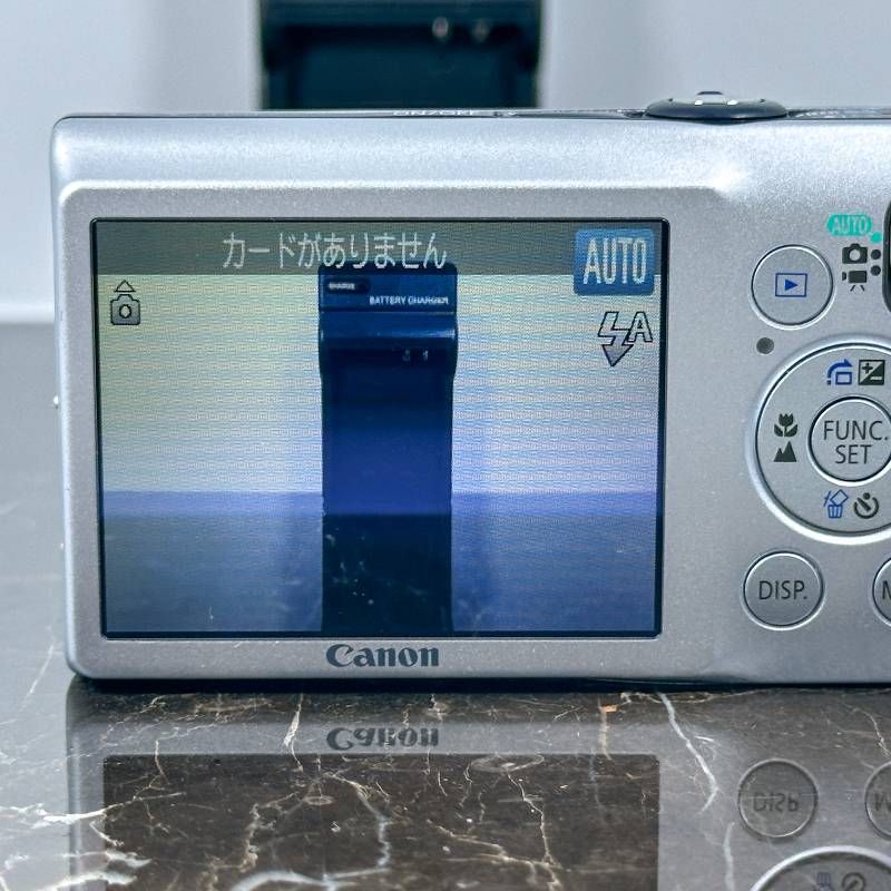 Canon　デジタルカメラ　IXY200F　水色 カメラ Canon IXY 200F 水色 1210万画素 コンパクトデジタルカメラ
