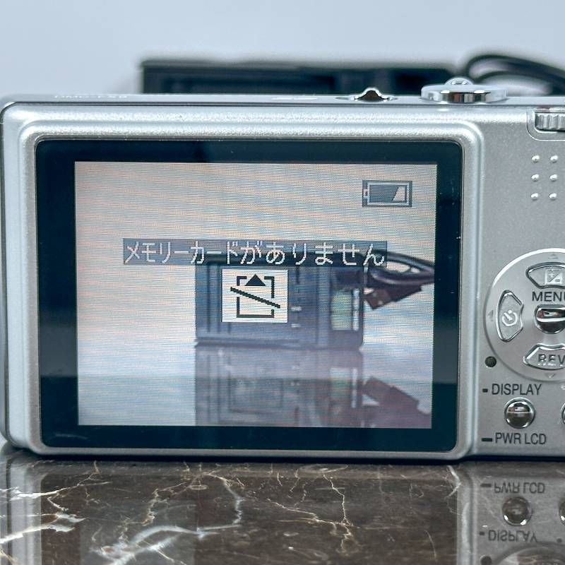 美品】Panasonic LUMIX DMC-FX9 600万画素 LEICAレンズ 光学3倍ズーム