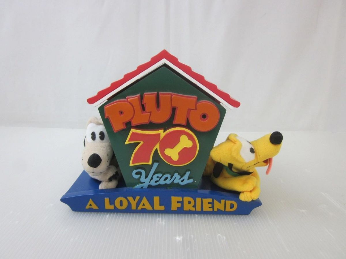 品 ディズニー プルート 70周年記念 犬小屋 ぬいぐるみ イエロー グレー