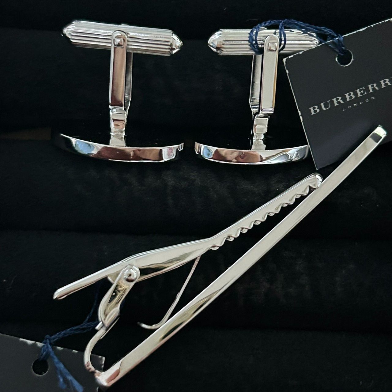 美品】バーバリー カフス＆タイピン セット 日本製 BURBERRY Tie Clip