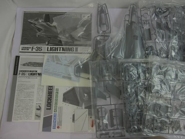  未組立 プラモデル タミヤ 1 48 ロッキード マーチン F-35 B ライトニングII プラモデル おもちゃ