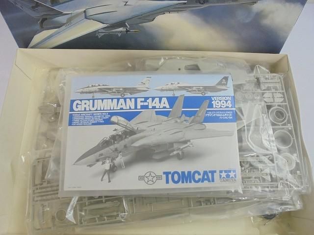未組立 プラモデル タミヤ 1 32 グラマンF-14 Aトムキャット バージョン’94