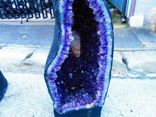 ウルグアイ産 天然水晶宝石