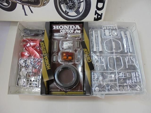  未組立 プラモデル タミヤ ビッグスケール 1 6 ホンダ CB 750 F プラモデル おもちゃ