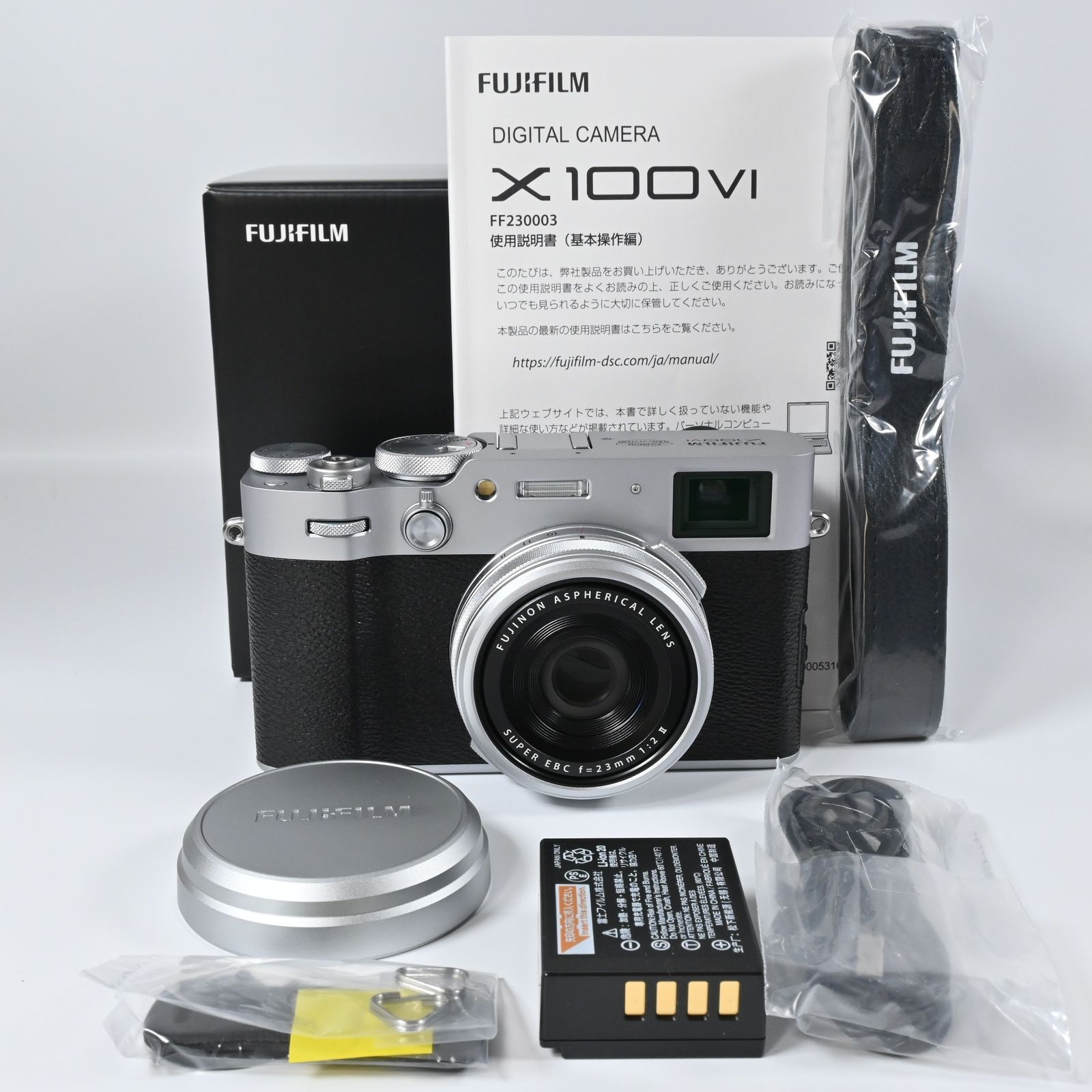 ☆ほぼ新品☆FUJIFILM X100VI シルバー ショット数 29回 - メルカリ