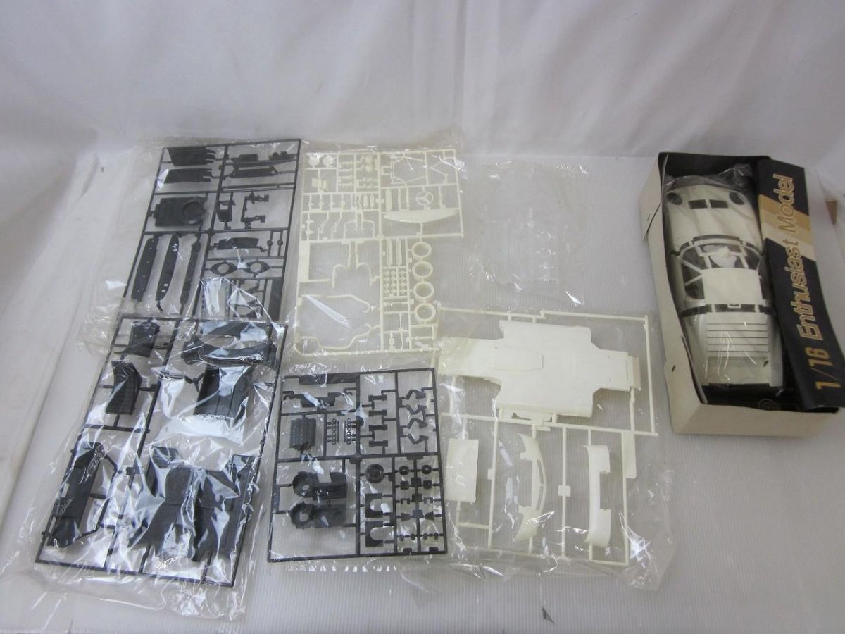  未組立 プラモデル フジミ 1 16 ランボルギーニ ミウラ プラモデル おもちゃ