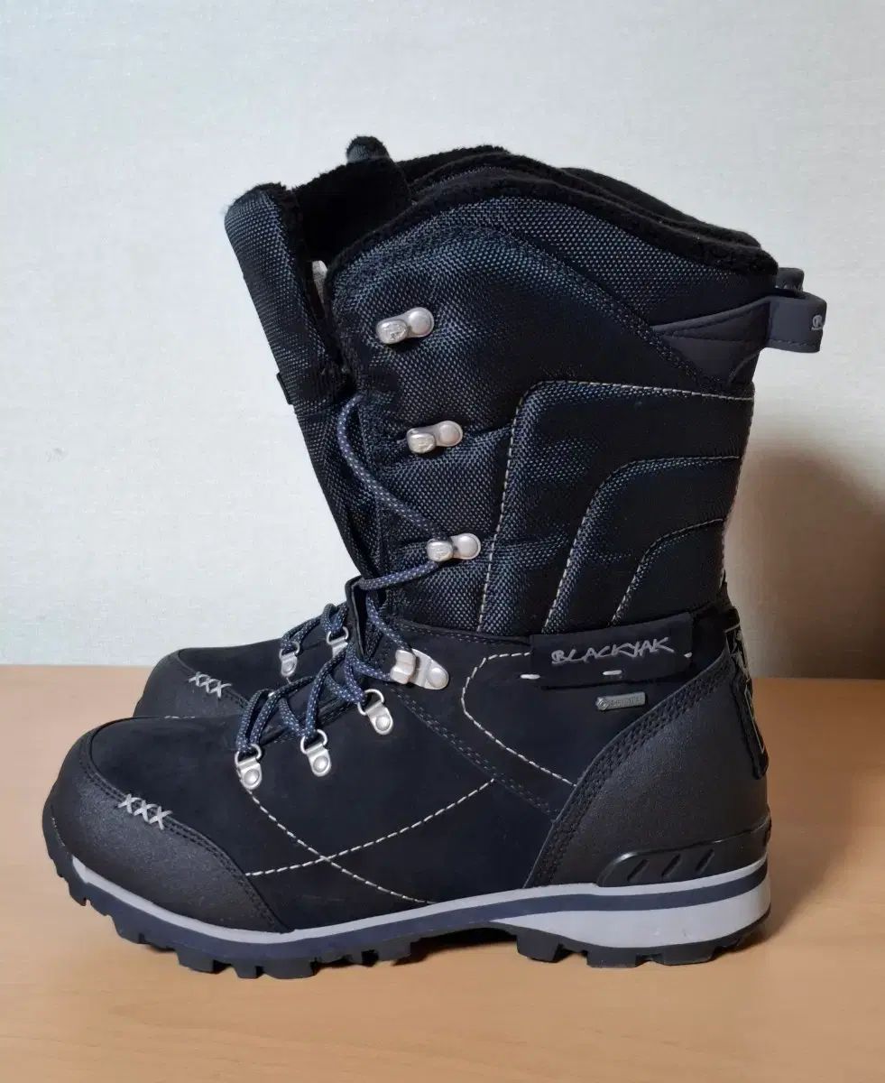 BLACK YAK ブラックヤク 約250 ゴアテックス GORE-TEX 防寒用ブーツ 防寒ブーツ アウトドア Outdoor アウトドアシューズ