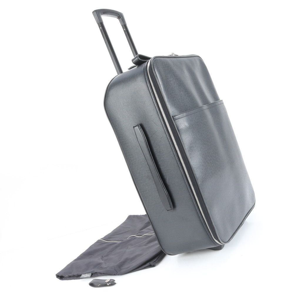 極上美品✨ルイヴィトン M23302 アルドワーズ ぺガス45 極美品 ルイヴィトン タイガ ペガス 55 アルドワーズ M23312 レザー