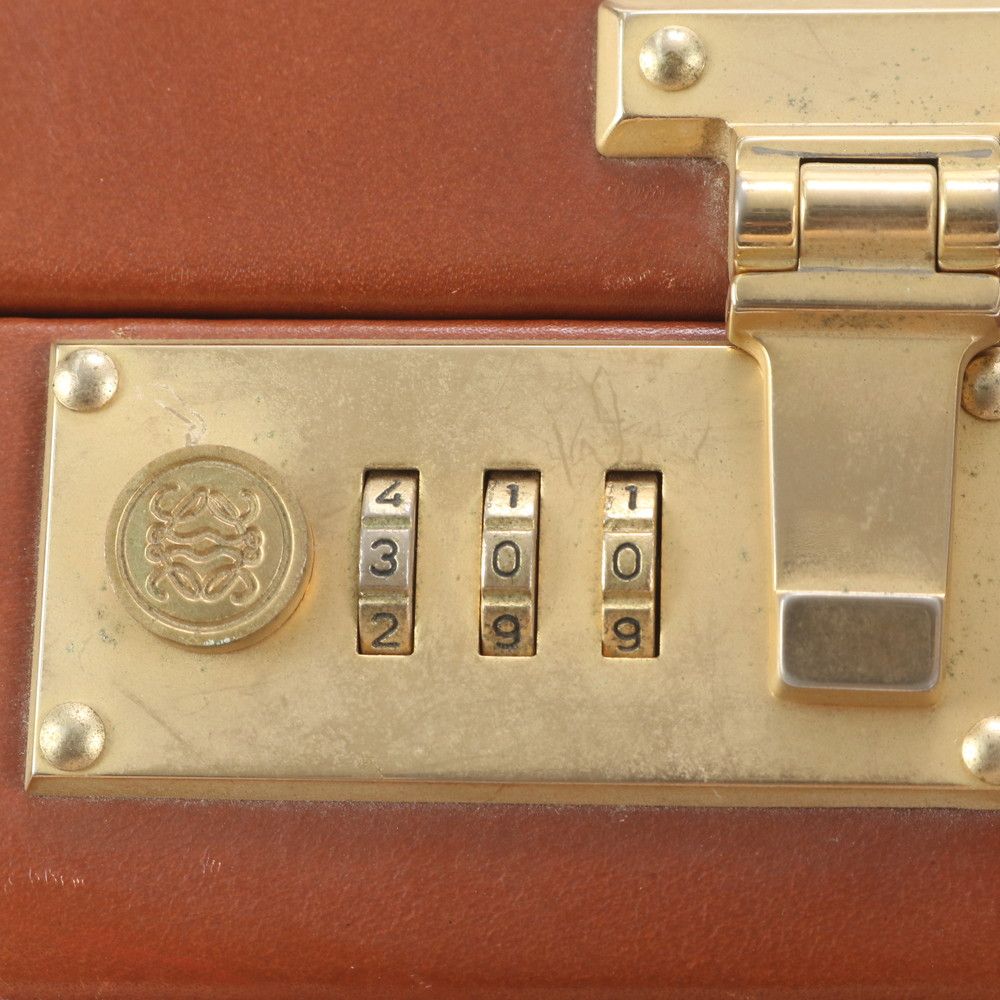 極美品 ロエベ アナグラム レザー アタッシュケース ハードケース 書類