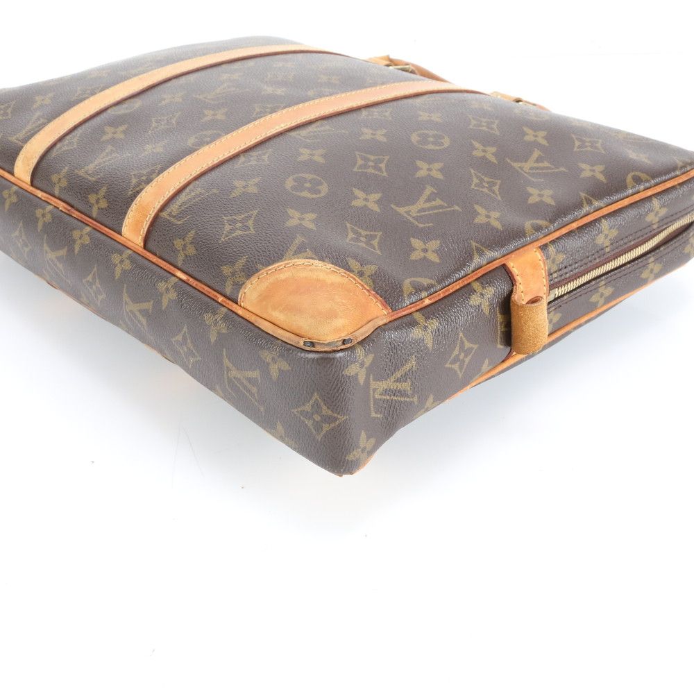 ルイヴィトン モノグラム ポルト ドキュマン ヴォワヤージュ M53361