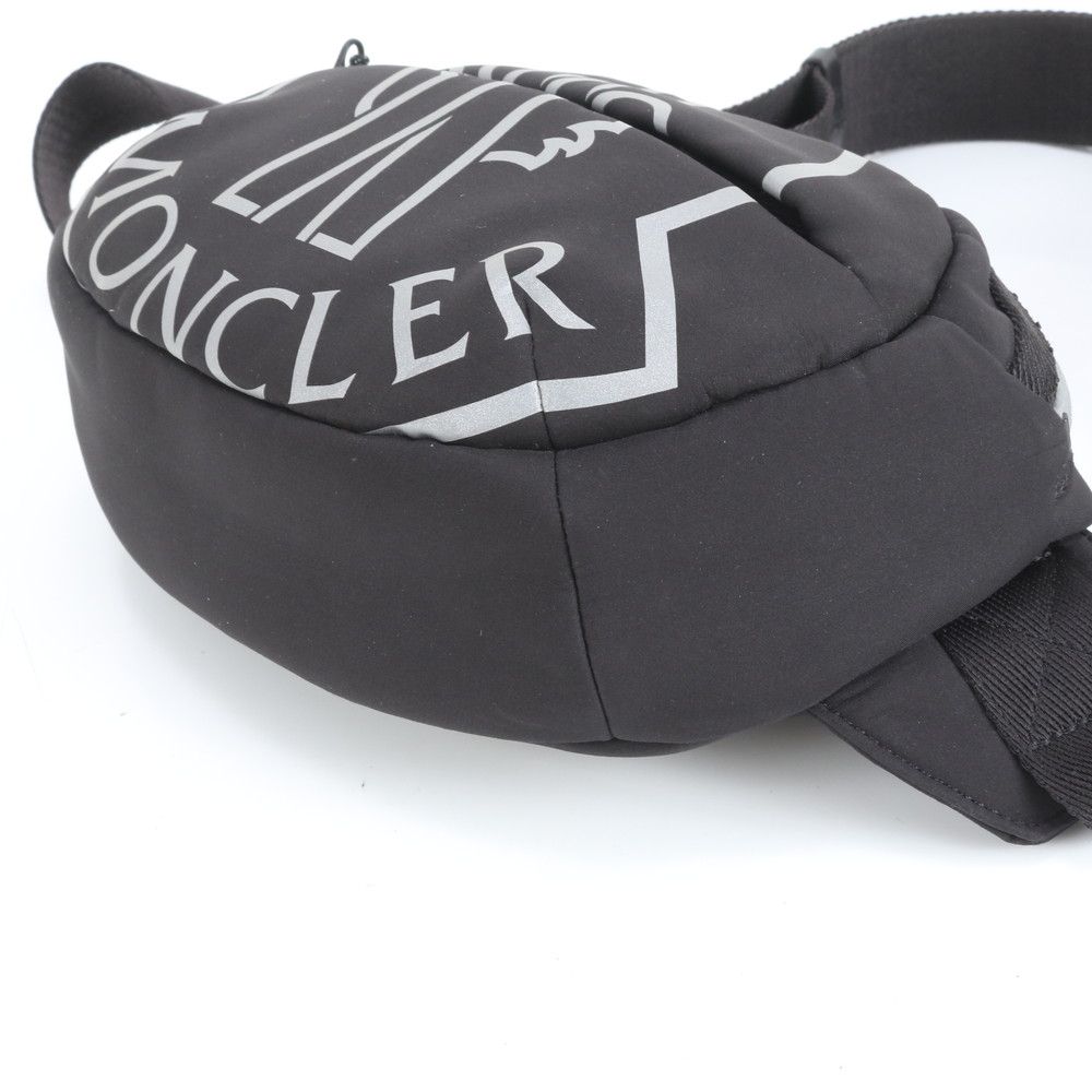 新品同様 モンクレール 2WAY ボディバッグ 斜め掛け ボディ ウエスト