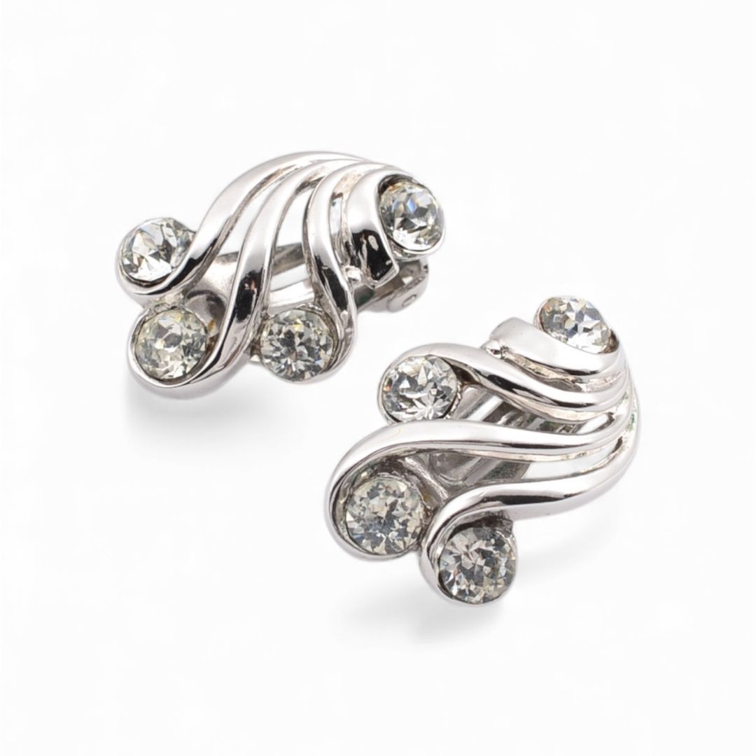 TRIFARI トリファリ ヴィンテージ イヤリング シルバー リボン クリアストーン 1950 s クリップ式 上品