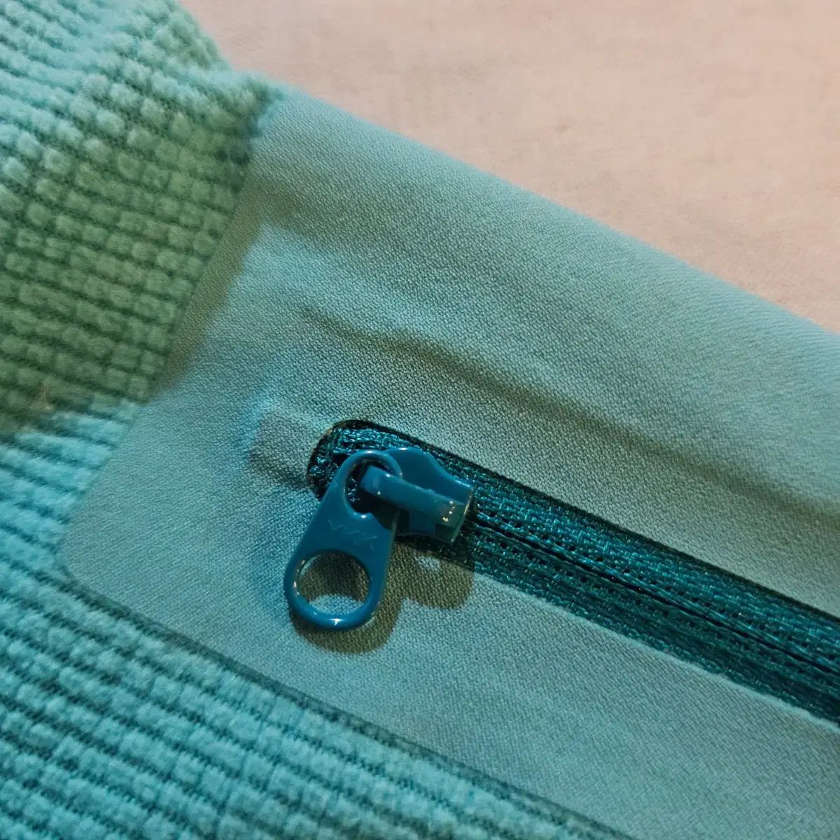 アークテリクス デルタ