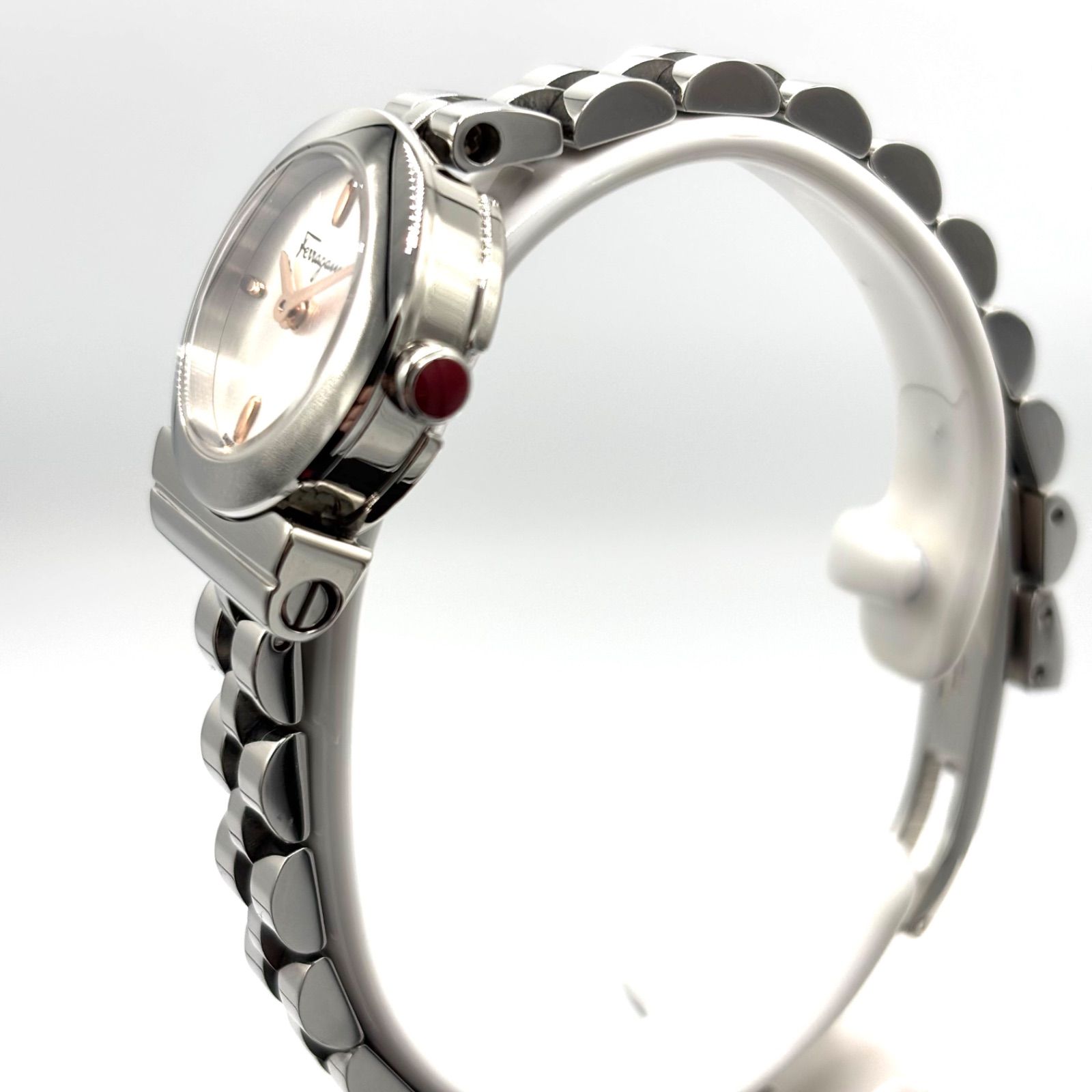 極美品】SALVATORE FERRAGAMO(サルヴァトーレフェラガモ) ガンチーニ