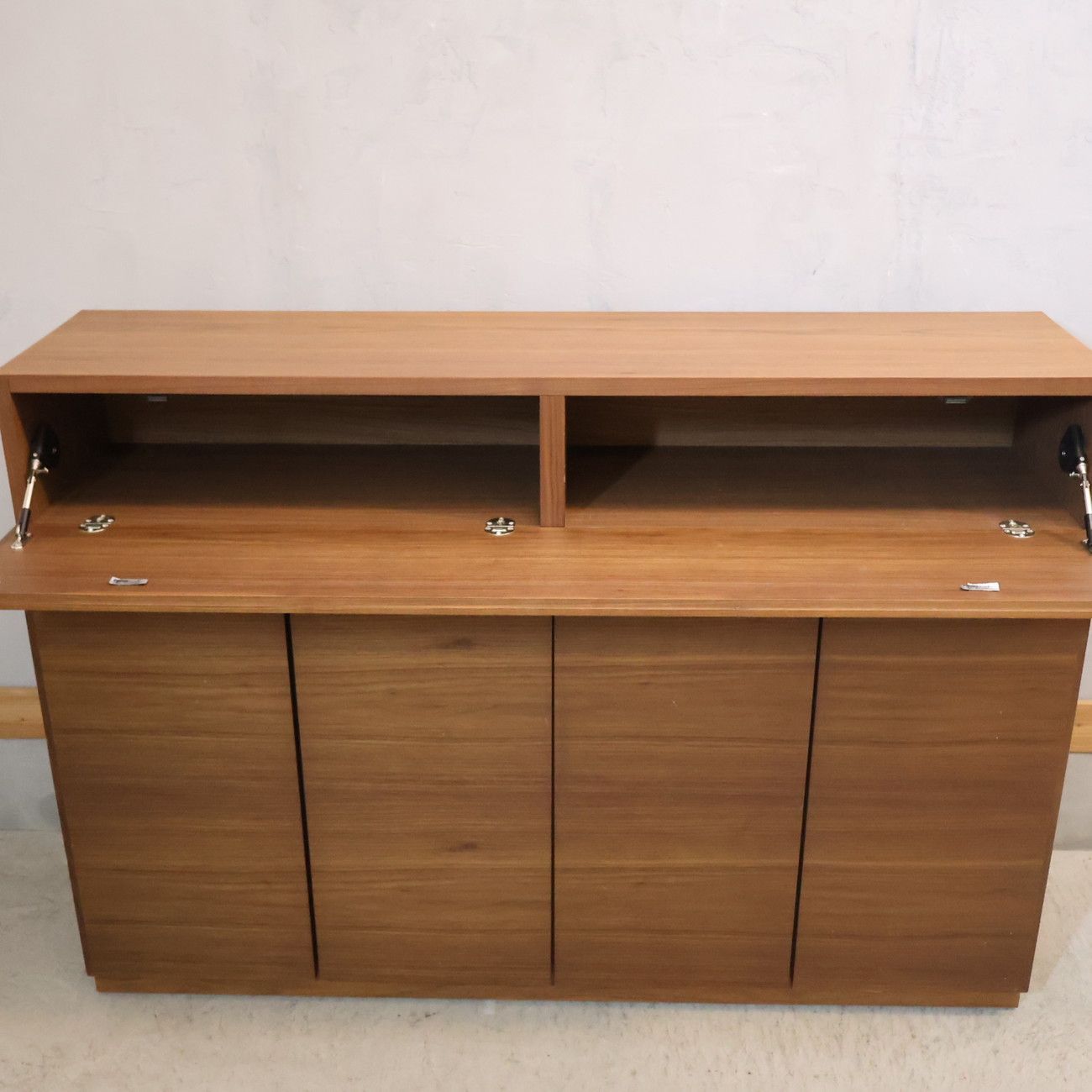 ACTUS アクタス SHINE シャイン ウォールナット材 キッチンカウンター