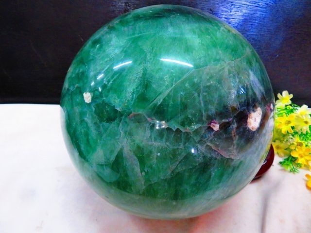 超美しい 金運 天然石 七彩虹いり100 Aファントムフローライト丸玉巨大台付き22 5 kg 235 tr 28748