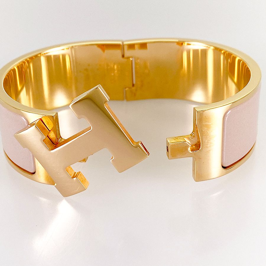 エルメス HERMES クリッククラック GM GP バングル st【中古】 - メルカリ