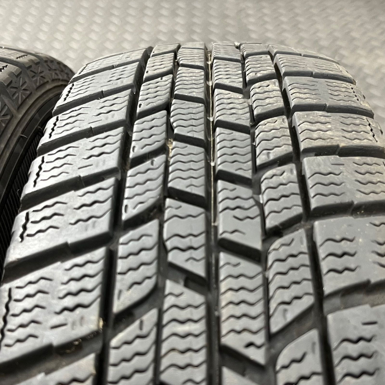 14 グッドイヤー