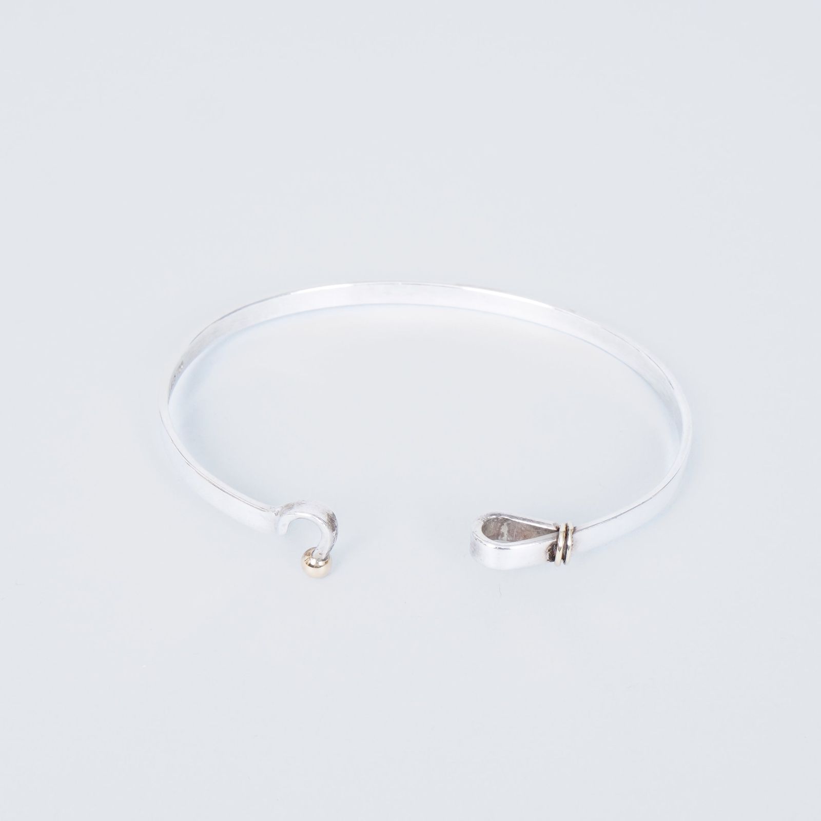 ティファニー フック&アイ 750×925 コンビ バングル 18K シルバー925