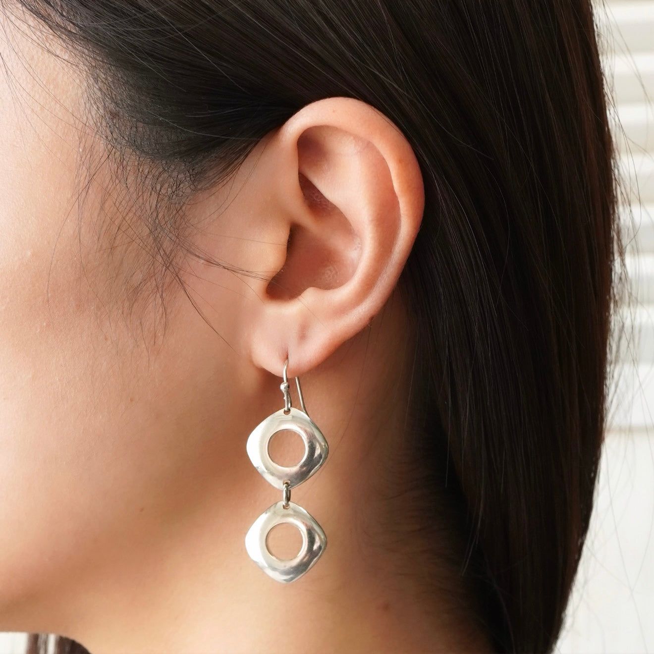 ティファニー クッション ドロップフック ピアス シルバー925 - メルカリ