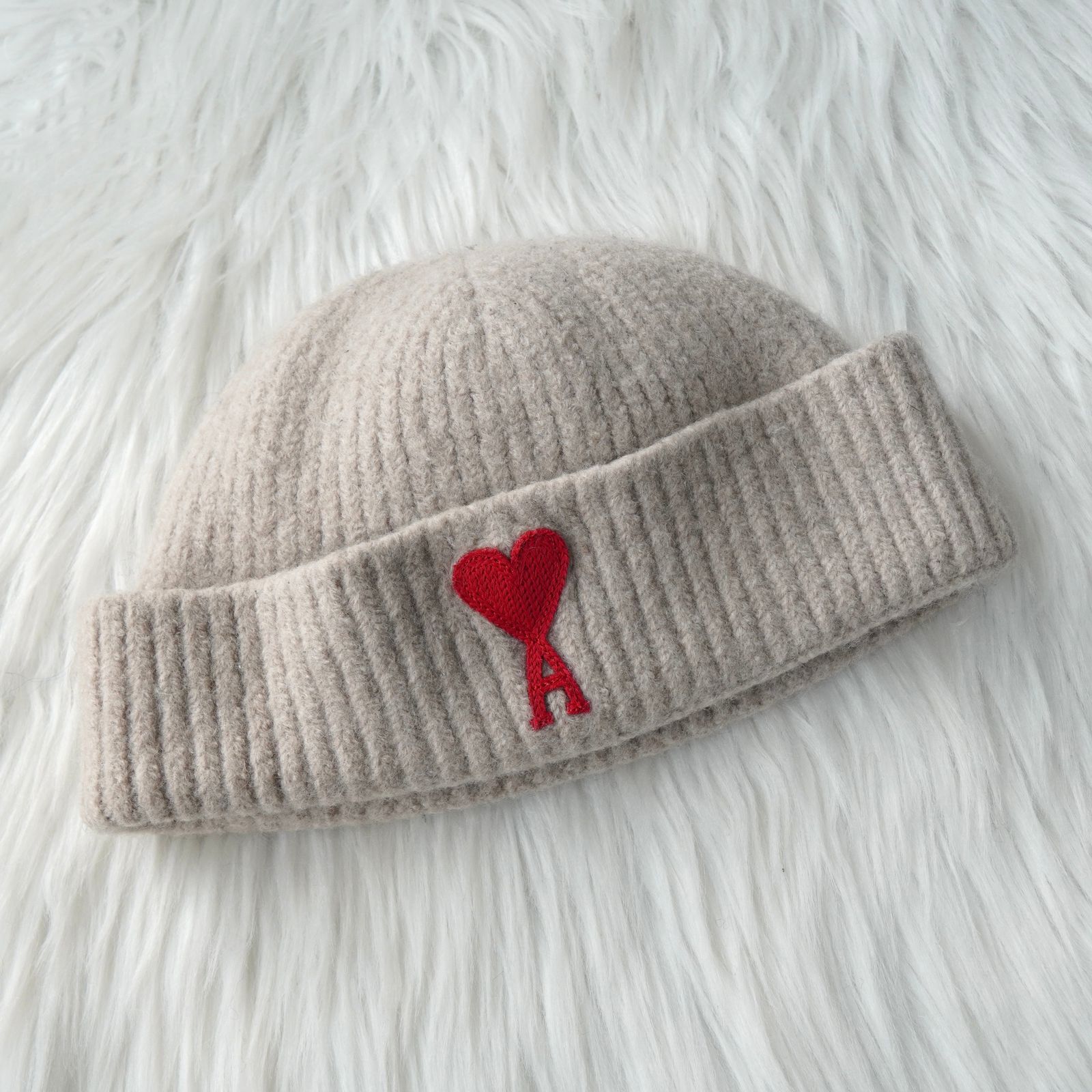 アミパリ アミ パリス ハートロゴ ウール ビーニー ニット帽