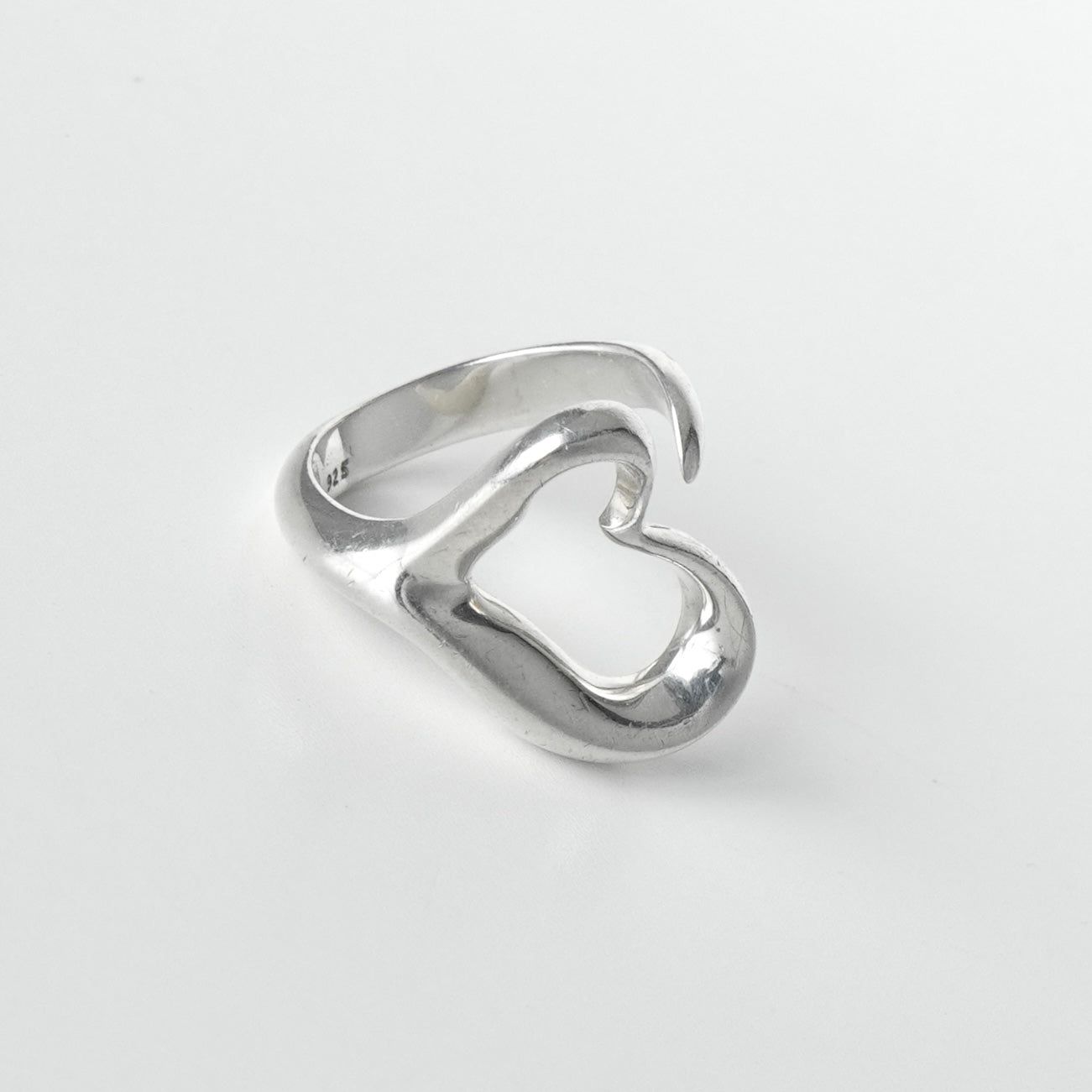 ティファニー オープンハート 指輪 リング シルバー925 - メルカリ