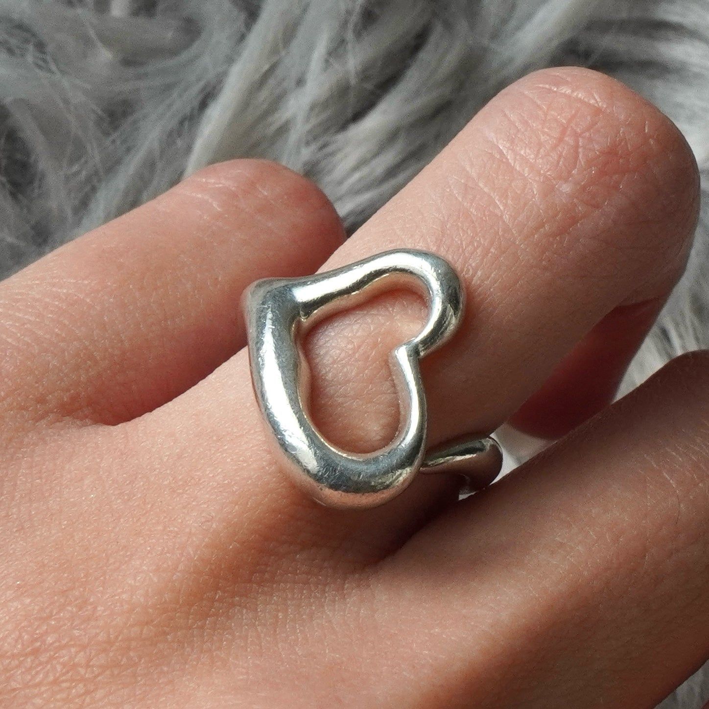 ティファニー オープンハート リング 指輪 シルバー925 - メルカリ