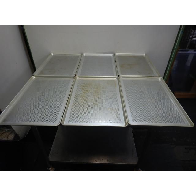 セット 業務用 アルミ製 パンチング天板 SN 1073 ×22 mm 806 g フレンチサイズ ベーカリー 天板 欧州天板