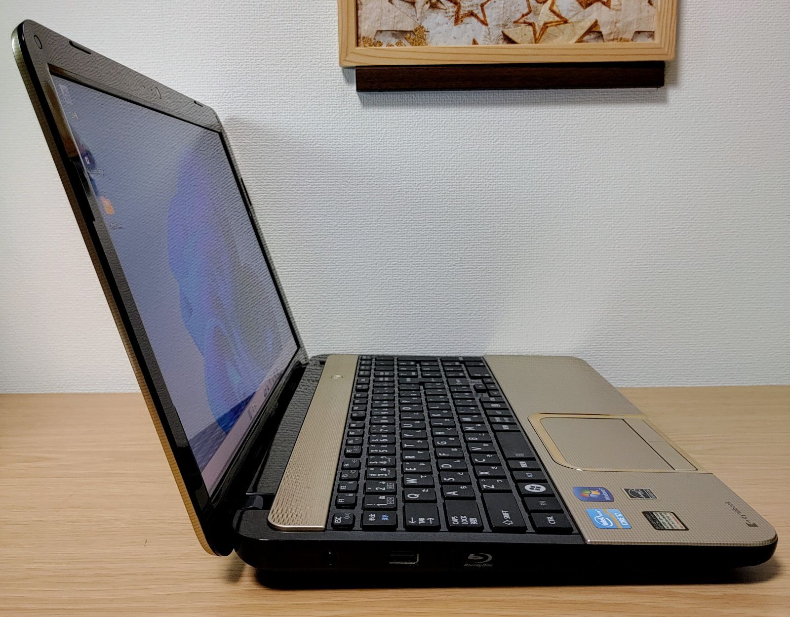 TOSHIBA dynabook Corei5 メモリ16GB SSD512GB TOSHIBA dynabook Corei7 メモリ16GB SSD512GB ブルーレイ シャンパン
