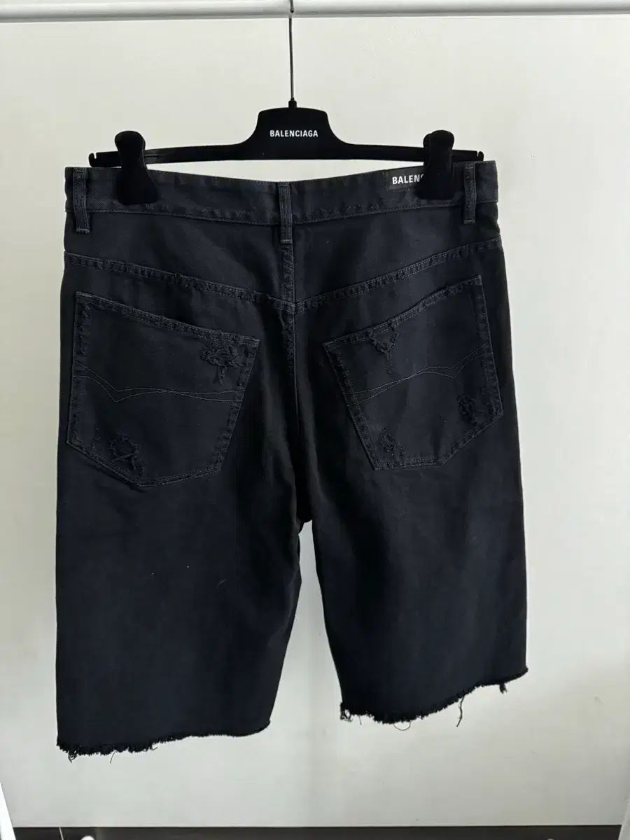 S)バレンシアガ バギー ショーツ ブラック - メルカリ