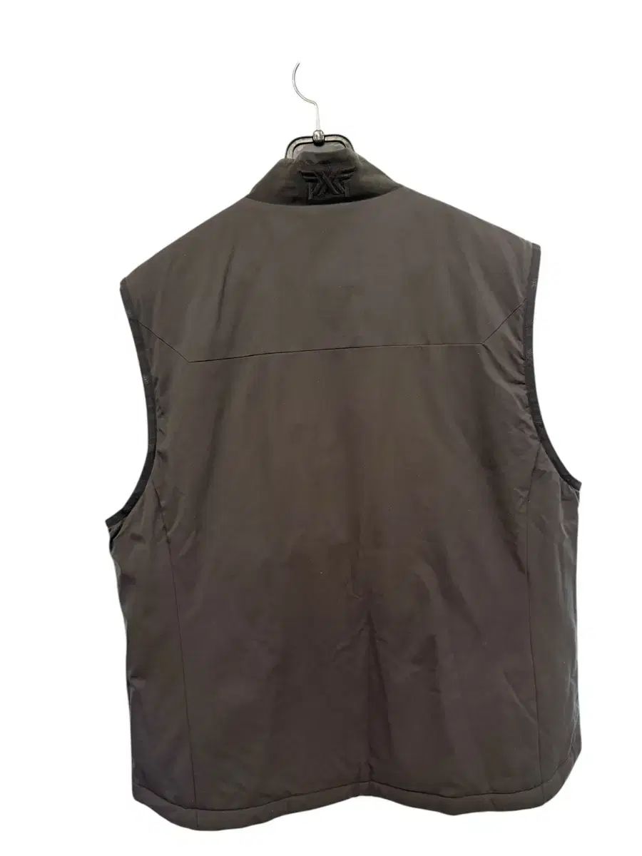 ブラック ダウン