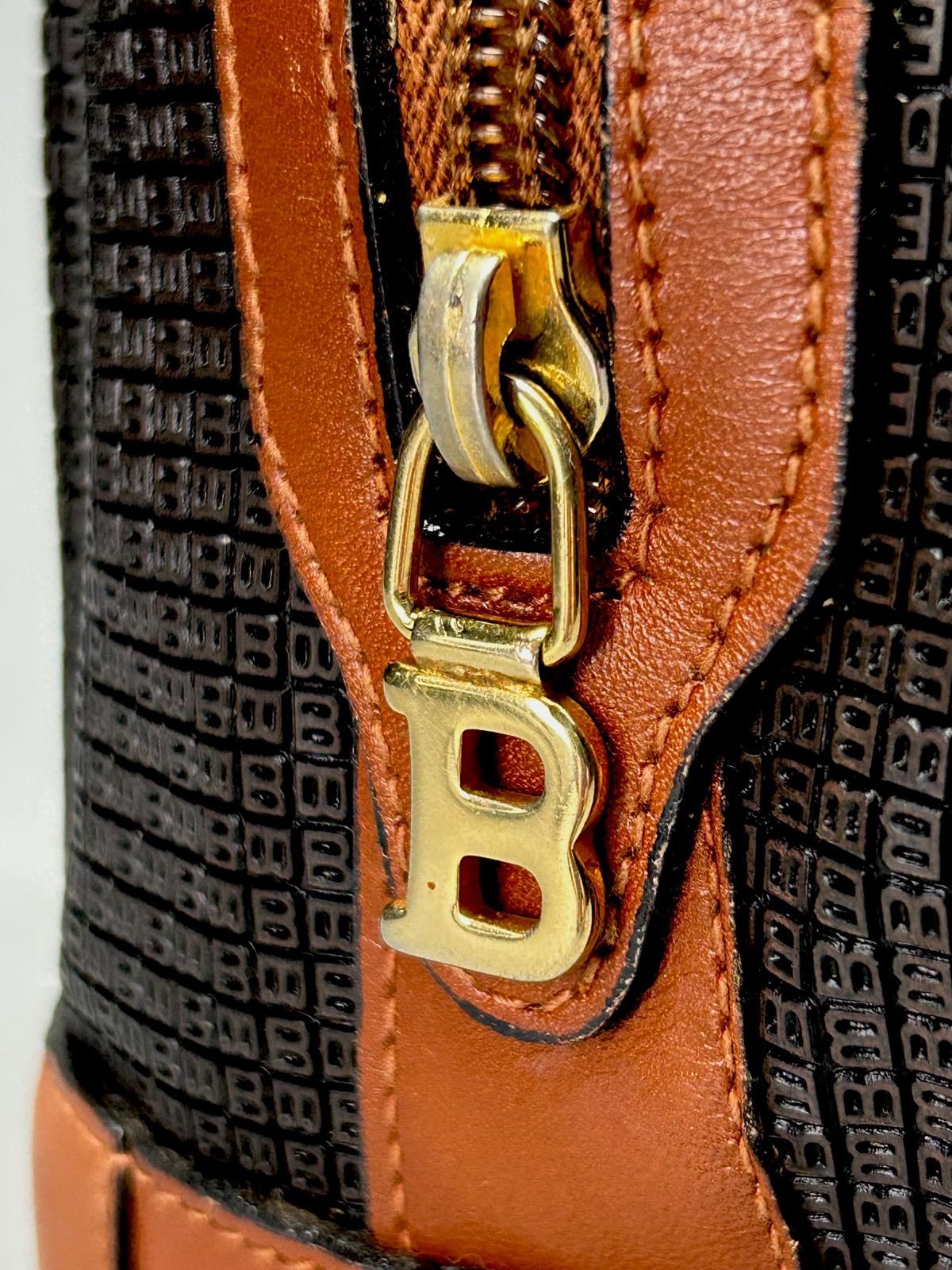 幽玄】BALLY バリー ミニボストンバッグ エンボスロゴ バッグ - メルカリ