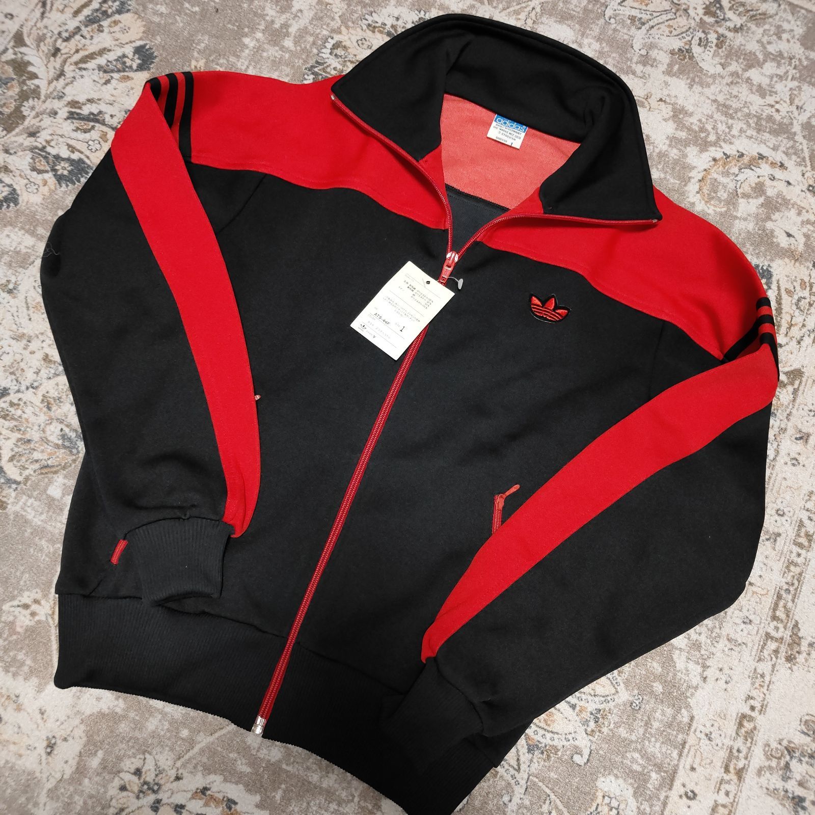 デッドストック 新品 ADIDAS 1サイズ ジャージ アディダス トラック