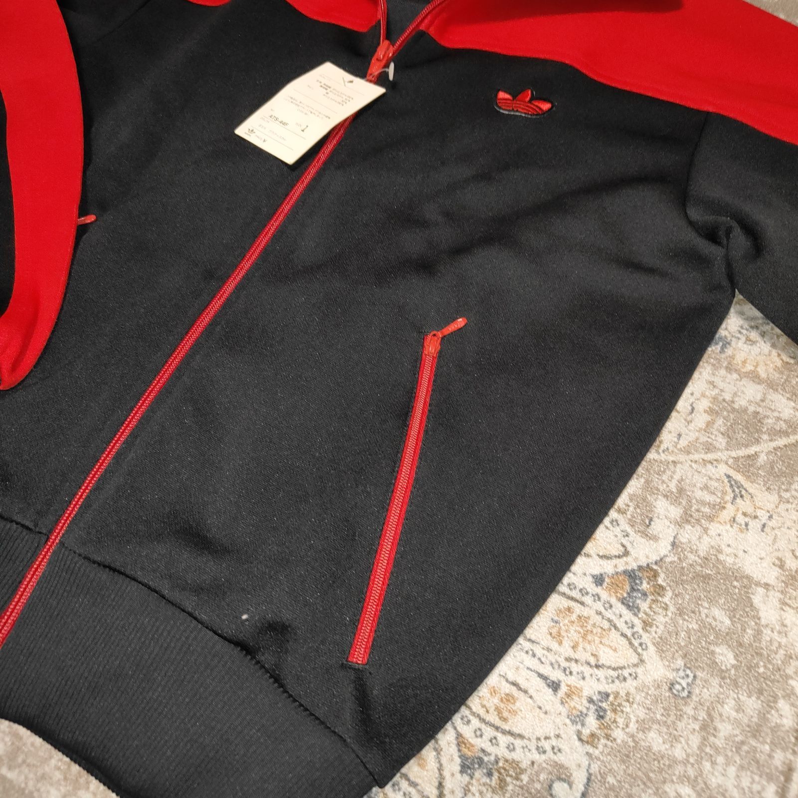 デッドストック 新品 ADIDAS 1サイズ ジャージ アディダス トラック