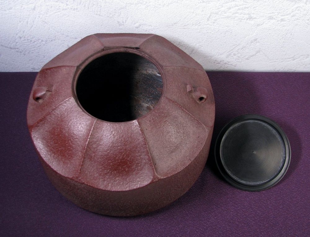 人間国宝 釜師：佐藤浄清 希少作 紅花釜 未使用品 幅：27cm 重さ：4.6